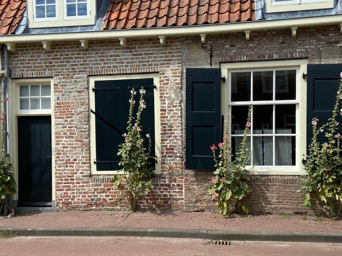 Monumentaal Huisje Bed & Meer Veere Exterior photo